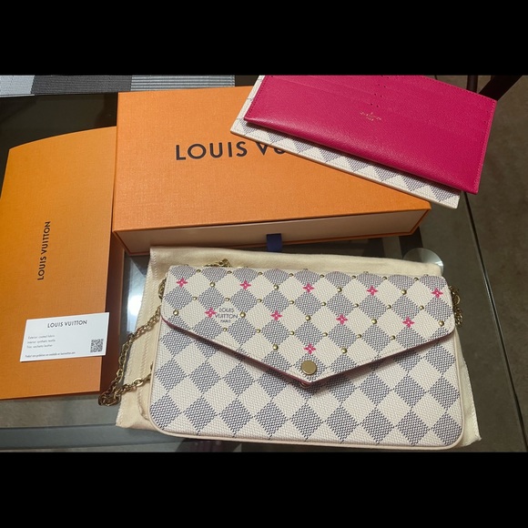 Louis Vuitton Limited Edition “Spring in the City” Felicie Pochette - Picture 2 of 16